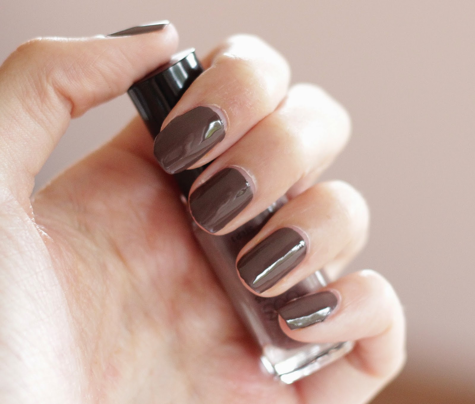 l'oréal infallible nail, l'oréal infallible nail review swatches forever burgundy timeless taupe