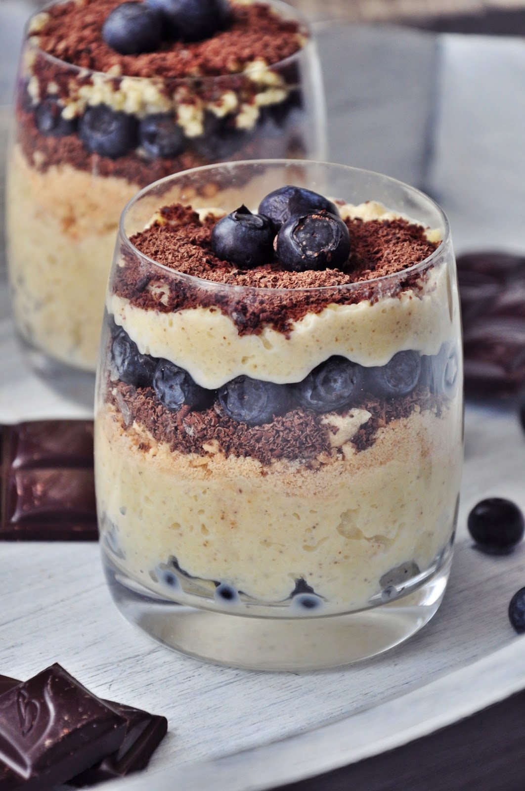 Bon appetit mon amie Pudding jaglany z czekoladą i borówkami