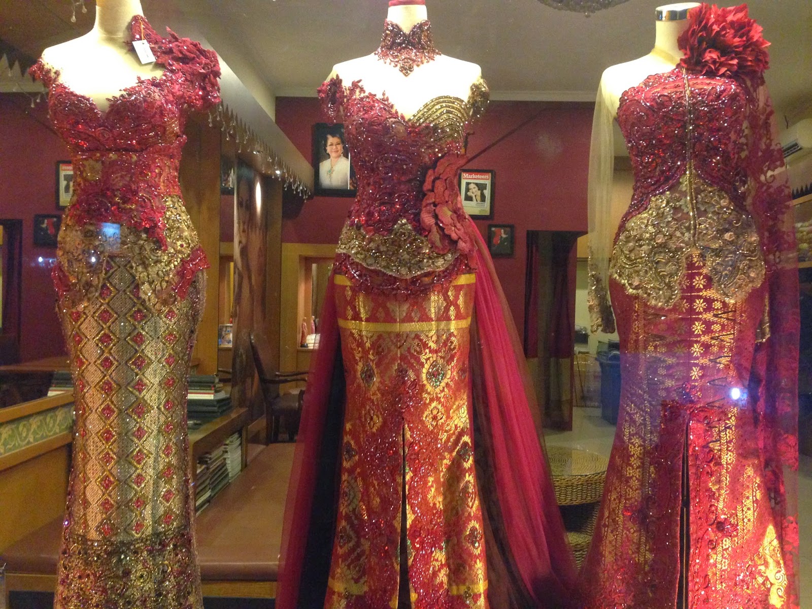 harga kebaya pengantin anne avantie 