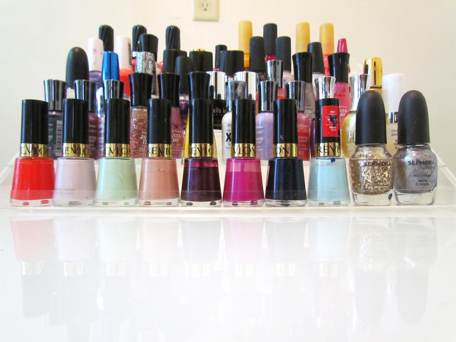 Squared̻ Awesome NailPolish Holder