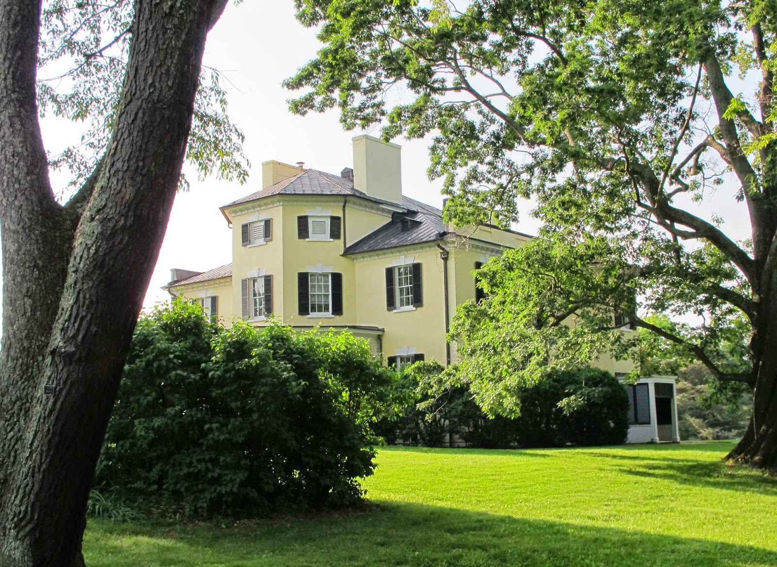 BIG OLD HOUSES A Virginia Plantation