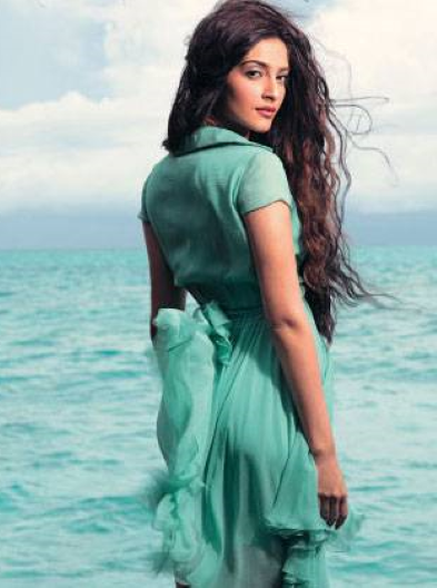 sonam kapoor wallpapers HD Sonam Kapoor Wallpapers