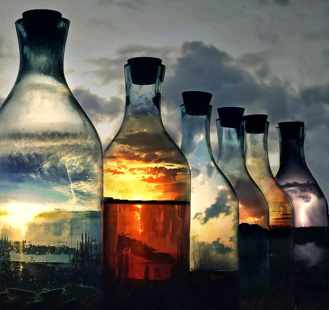 Teknik Fotografi - Refleksi Botol Kaca - Relaks Minda