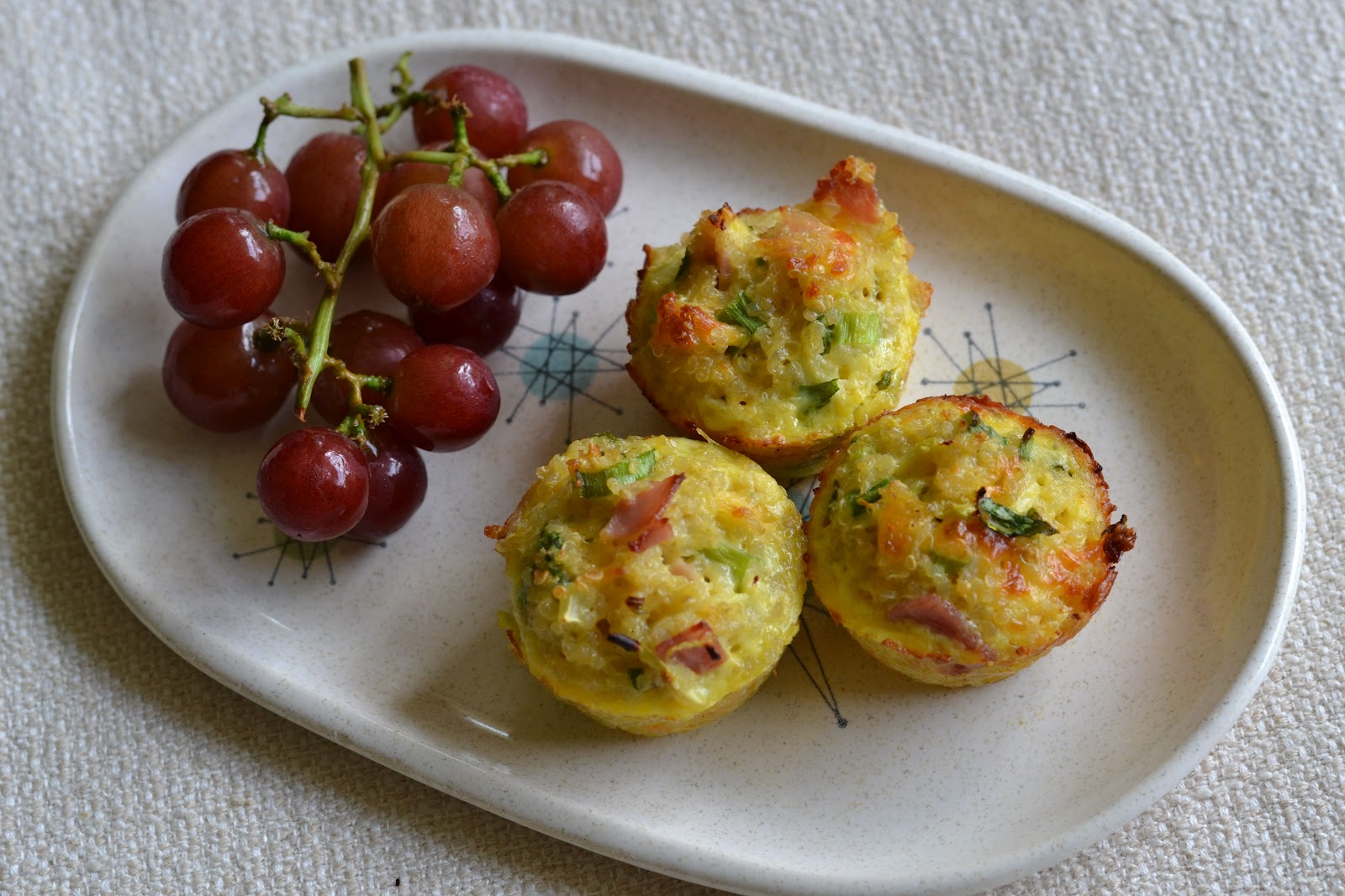 I can totally make that Favorite Friday Recipe mini ham, egg and