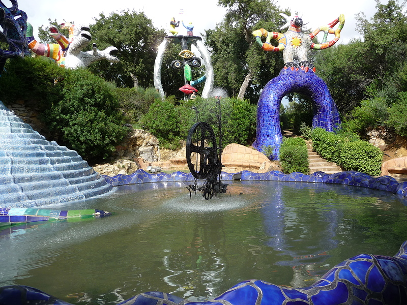 LA LUNA OGGI: IL GIARDINO DEI TAROCCHI