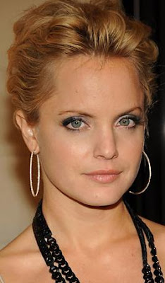 mena suvari 4re