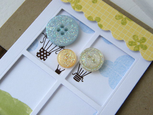 K and R Designs: Glitter Buttons