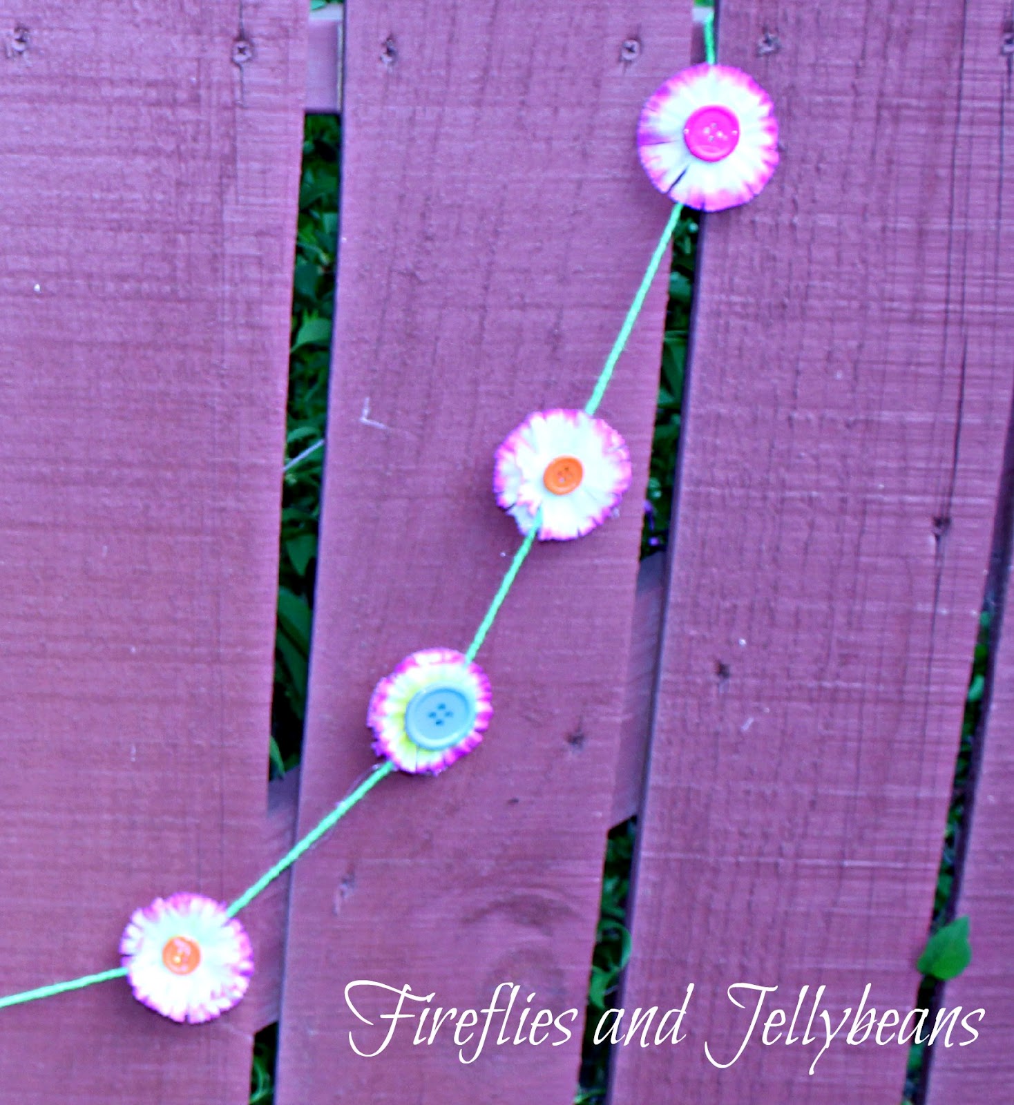 Fireflies and Jellybeans Easy Flower Garland Turoial(20 minute, Dollar