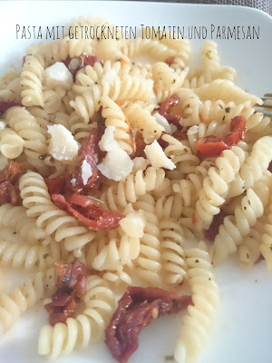 Rezept Pasta mit getrockneten Tomaten und Parmesan