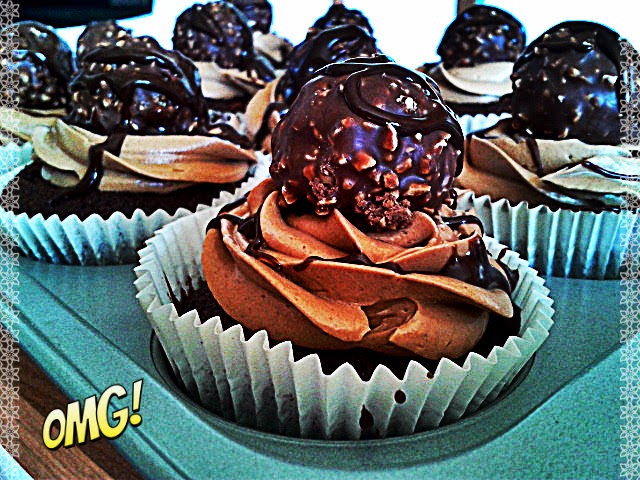 Cupcakes Ferrero Rocher... Mmmm...
