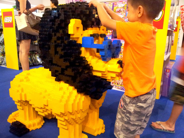lego lion lego lion