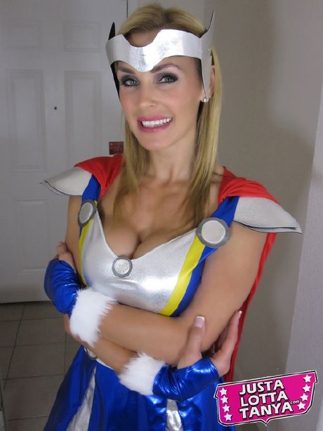 Tanya Tate Thor