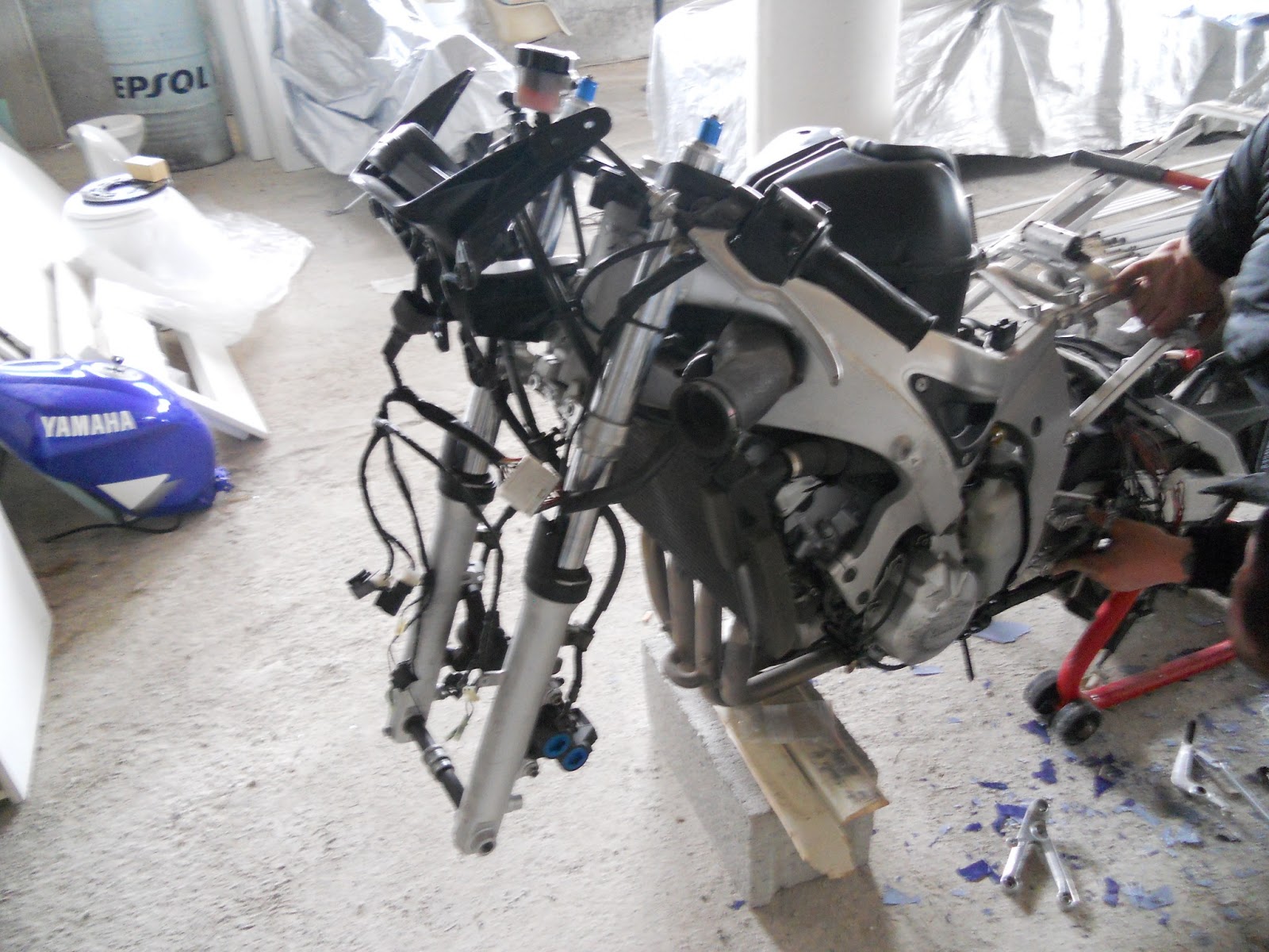 Smontaggio yamaha r6