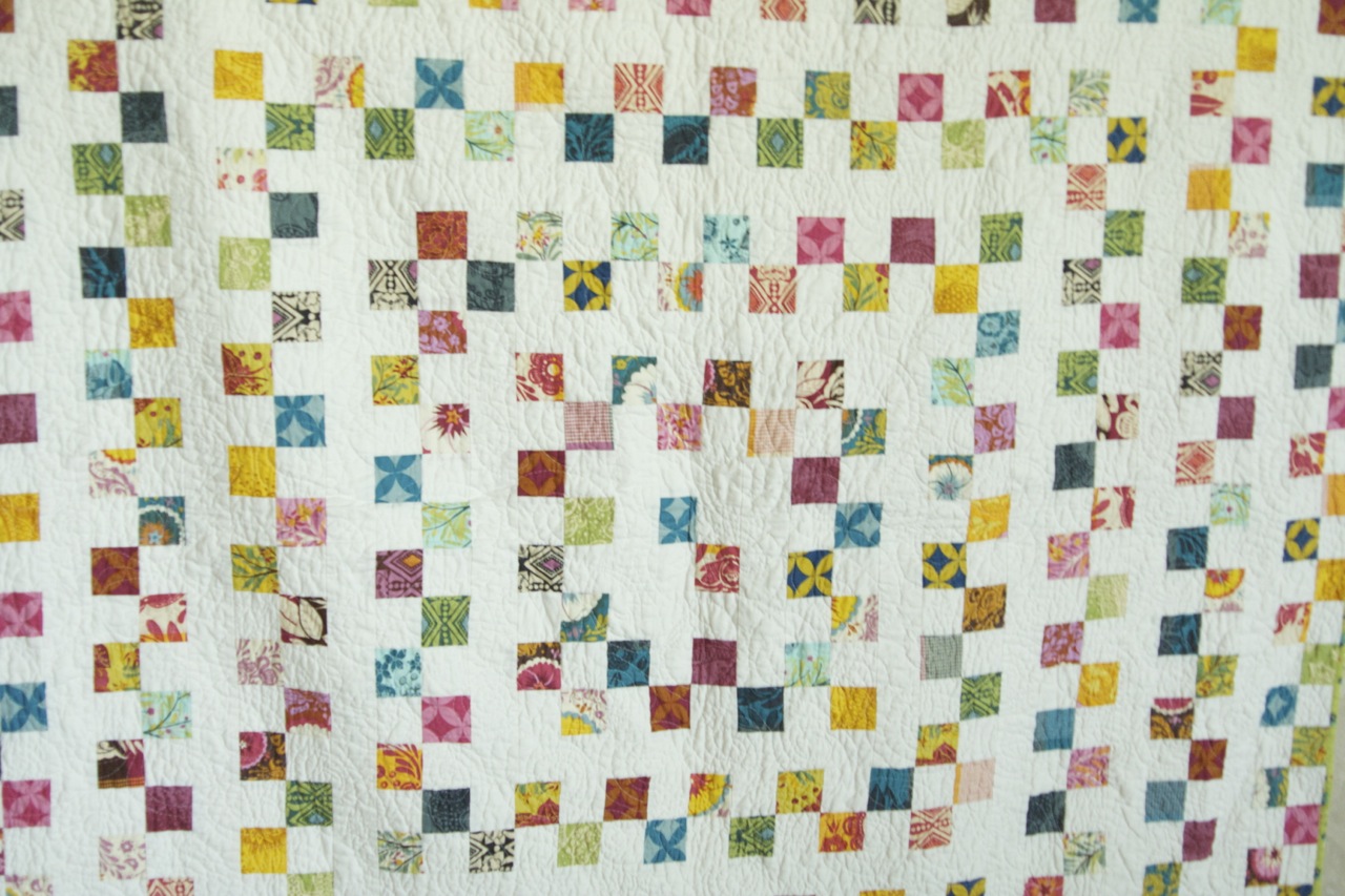 a quilt is nice round and round quilt along