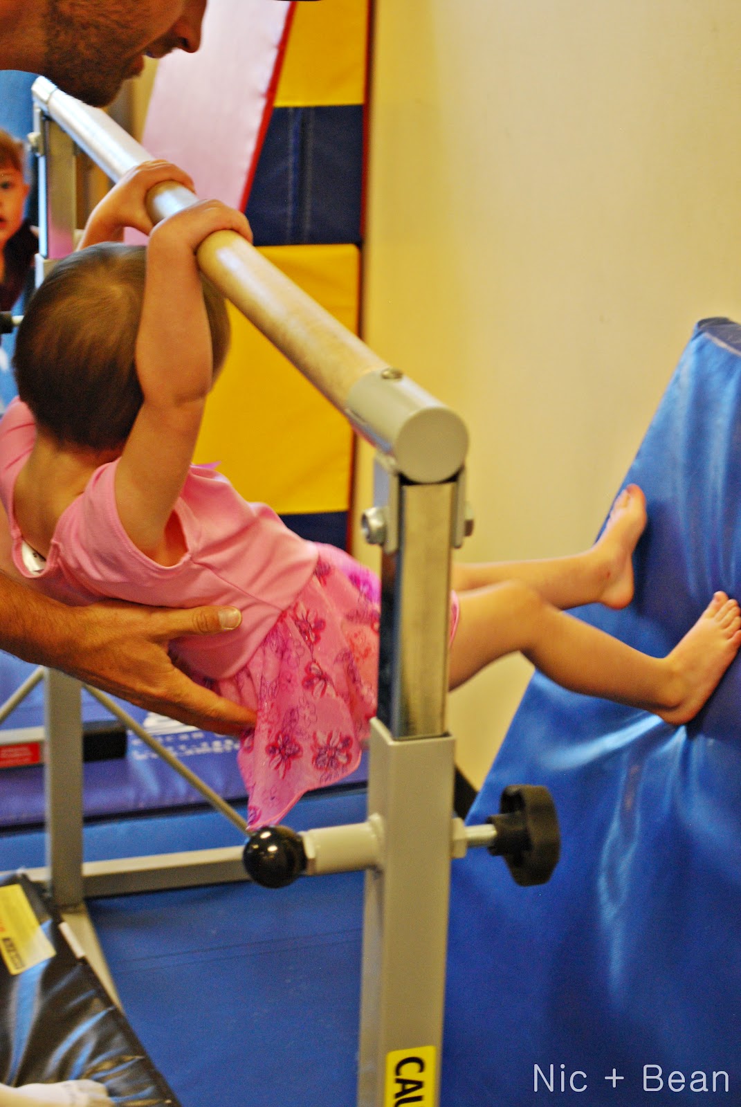 Bean and Bug Bean's 1st Gymnastics class