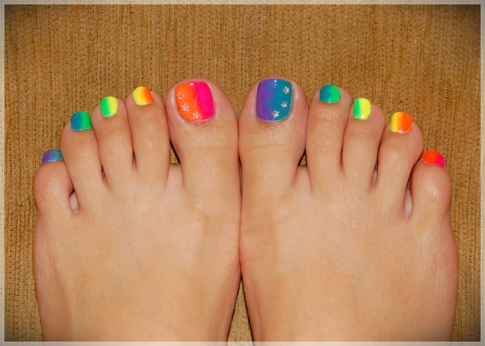 Wanna See My Nails ? Rainbow pedicure