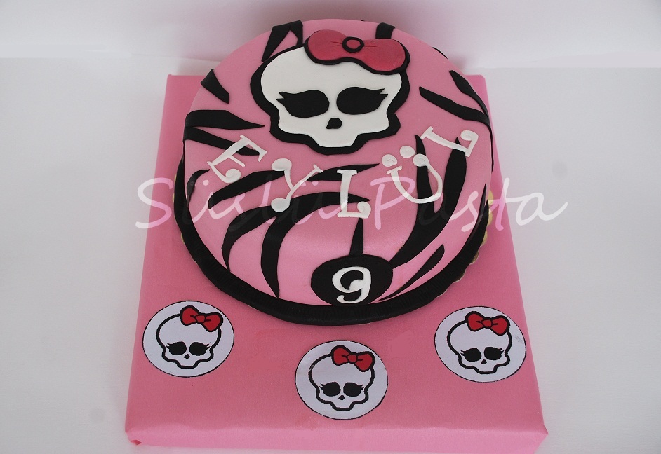 Süslü Pasta Monster High Pastası