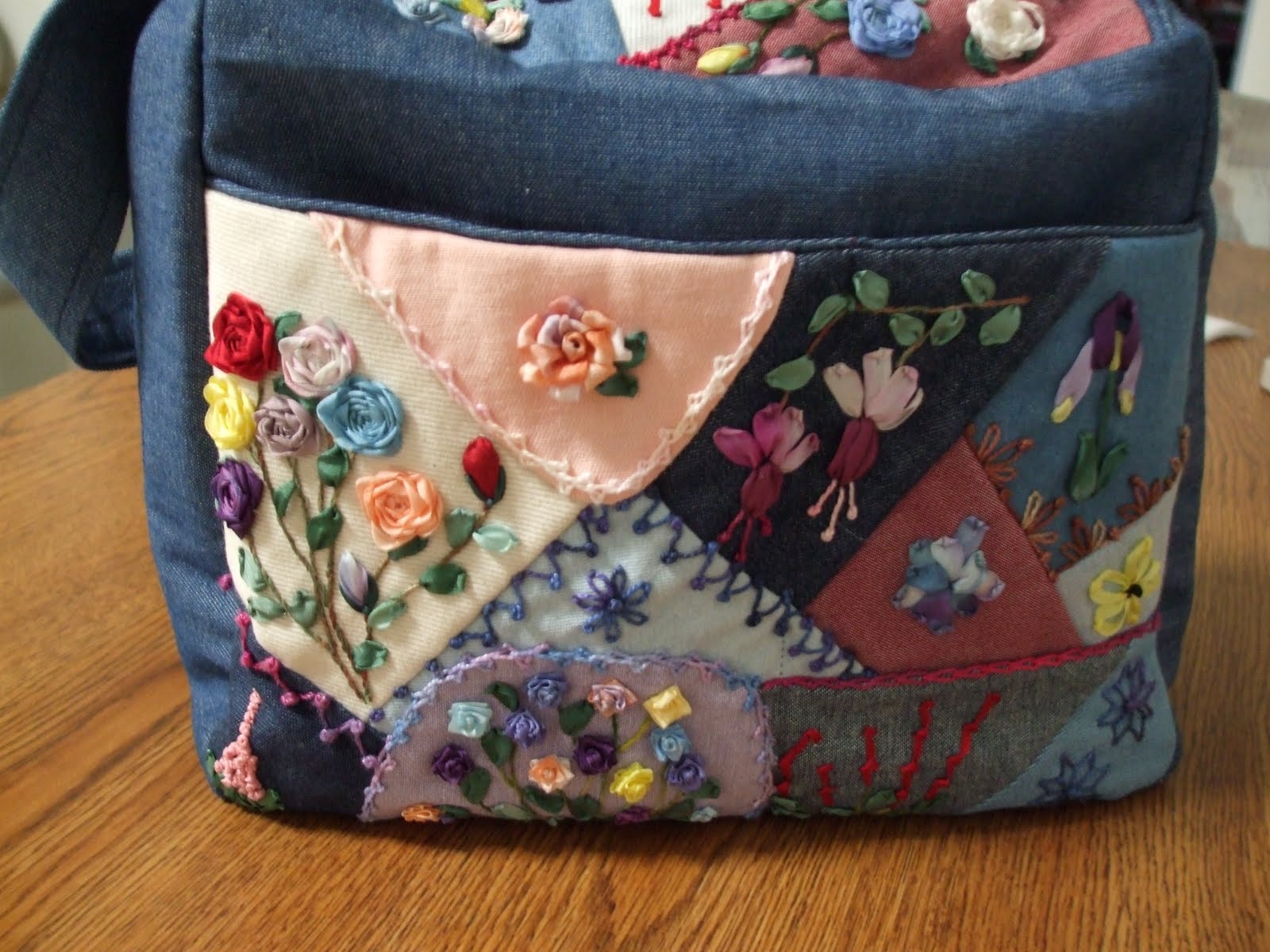 Sharon's Silk Ribbon Silk Ribbon Patchwork Purses