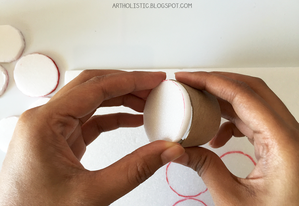 Art Holistic Make a Wall Clock using Toilet Paper Rolls