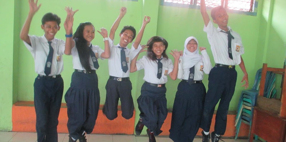 <span class='tit'>Kegembiraan peserta didik mendapatkan nilai/predikat baik</span>