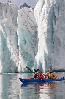 Up close to the Samarinbreen (glacier)