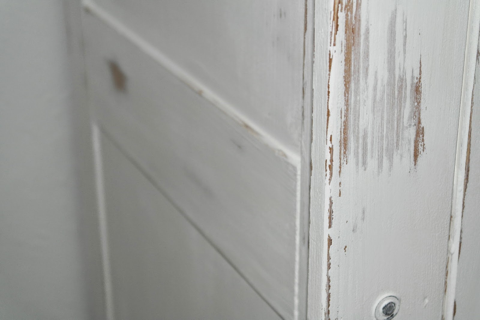 Schrank Streichen Mit Wandfarbe
