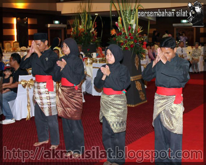 Persembahan Silat Gamelan Kompang Majlis Perkahwinan Di Dewan Dr Siti Hasmah Rumah Puspanita Jalan Dewan Bahasa Pustaka Kuala Lumpur