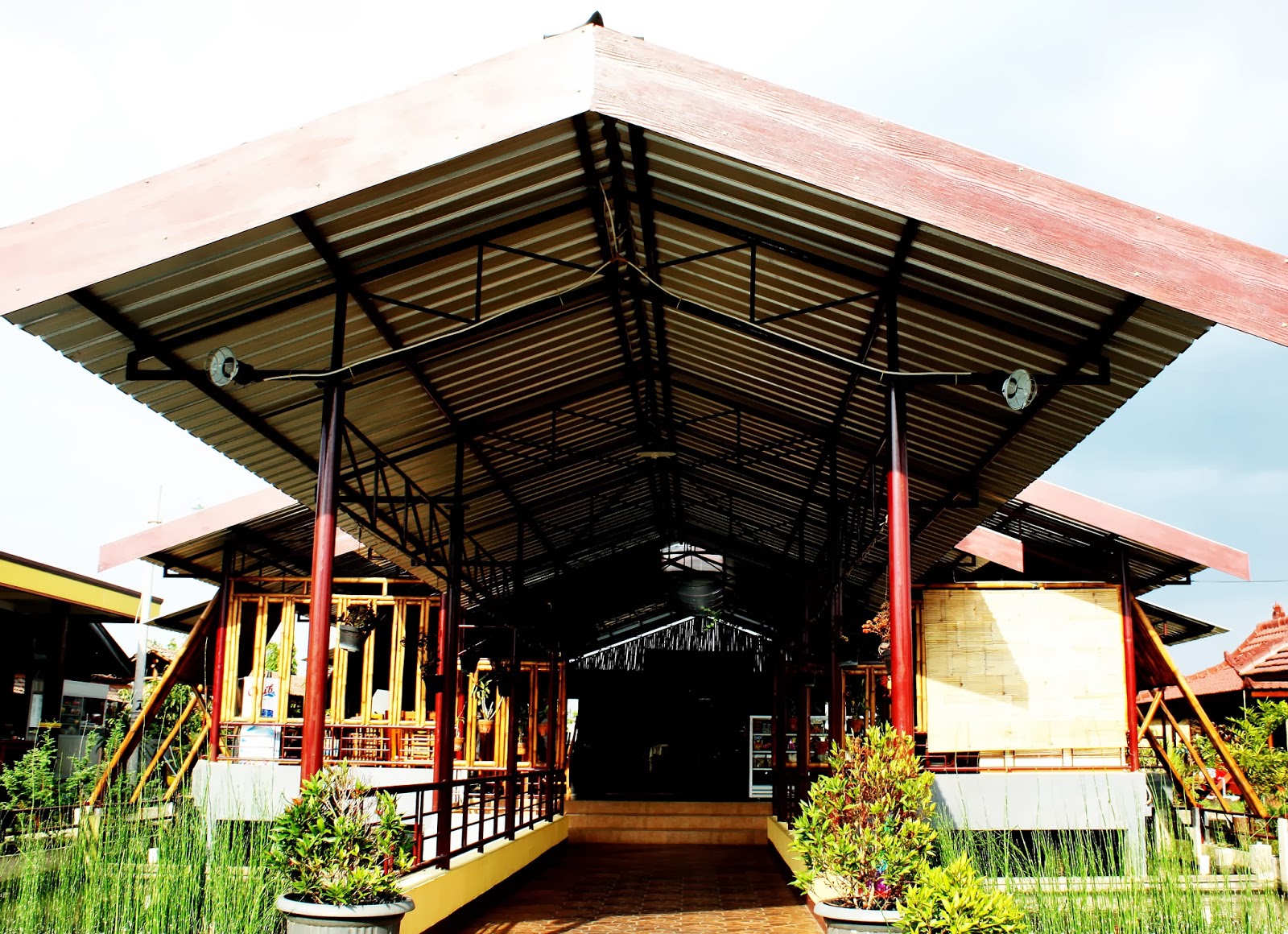 Krepek Tempe Uklam Uklam Ndik Ngalam