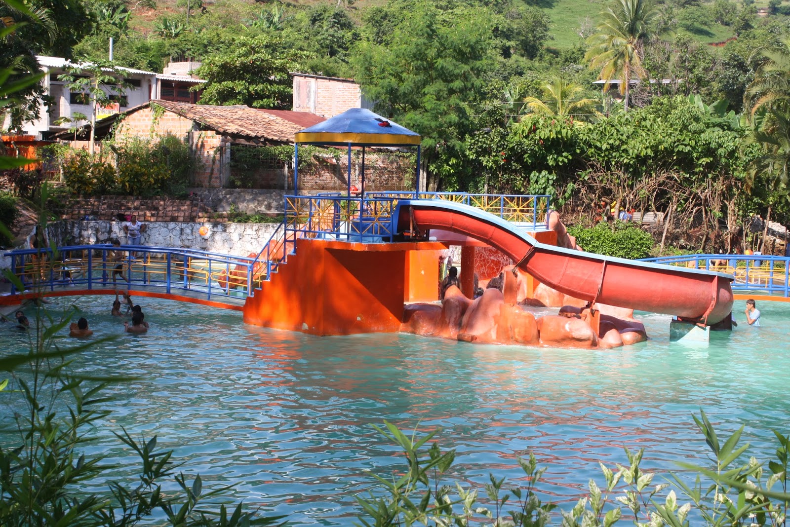Parque acuatico Agua fría Chalatenango Paisajes El Salvador