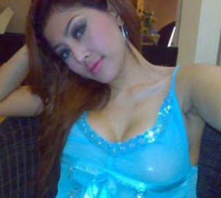 Big butt cerita sex asik threesome ffm movies