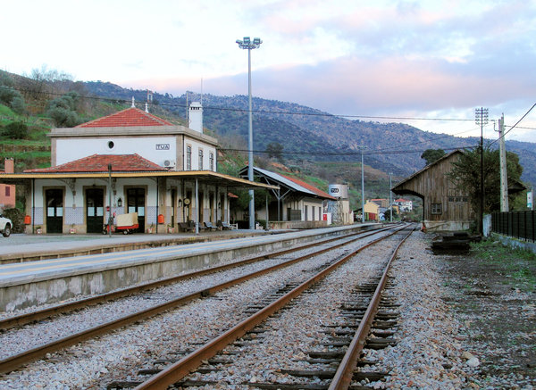 Relatorio transporte ferroviario