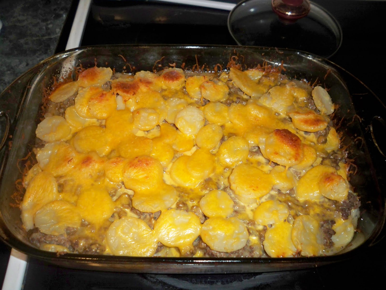 Momma Koehler's Home Cooking Hamburger & Potato Casserole