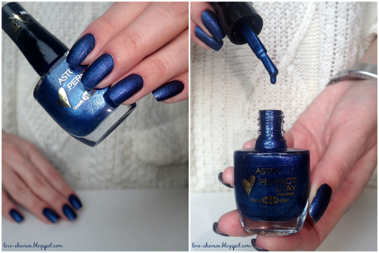 Astor Perfect Stay Smooth Velvet Effect 612 Devil in Me niebieskie lakiery matowe