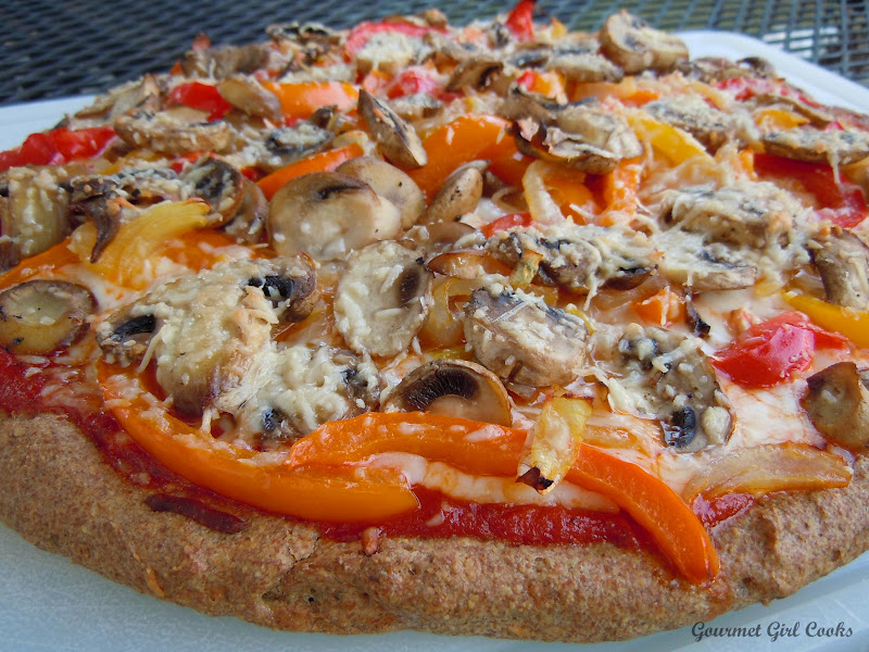Gourmet Girl Cooks Low Carb Pizza (Flax & Parmesan Pizza Crust)