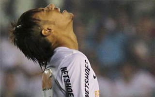 Santos culpa a Brasil del cansancio de Neymar