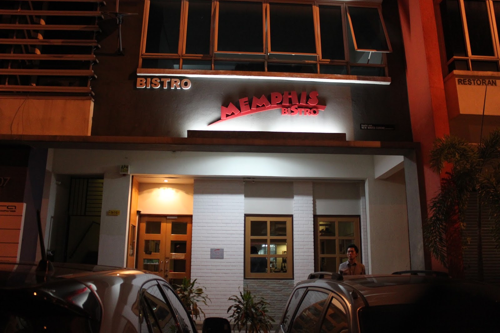 Memphis Ara Damansara f i n d i n g // f a t s