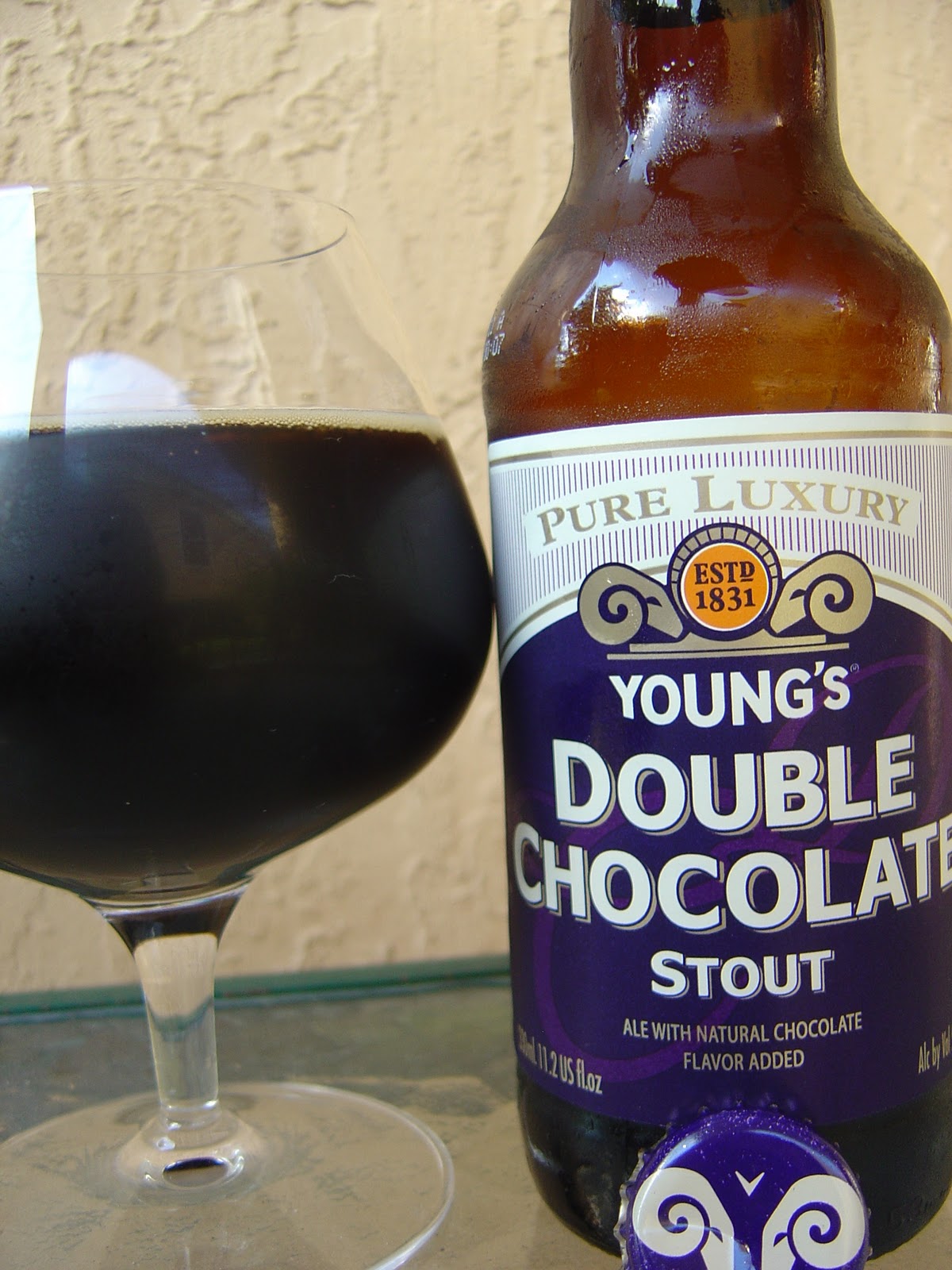 Young%2527s+Double+Chocolate+Stout.jpg