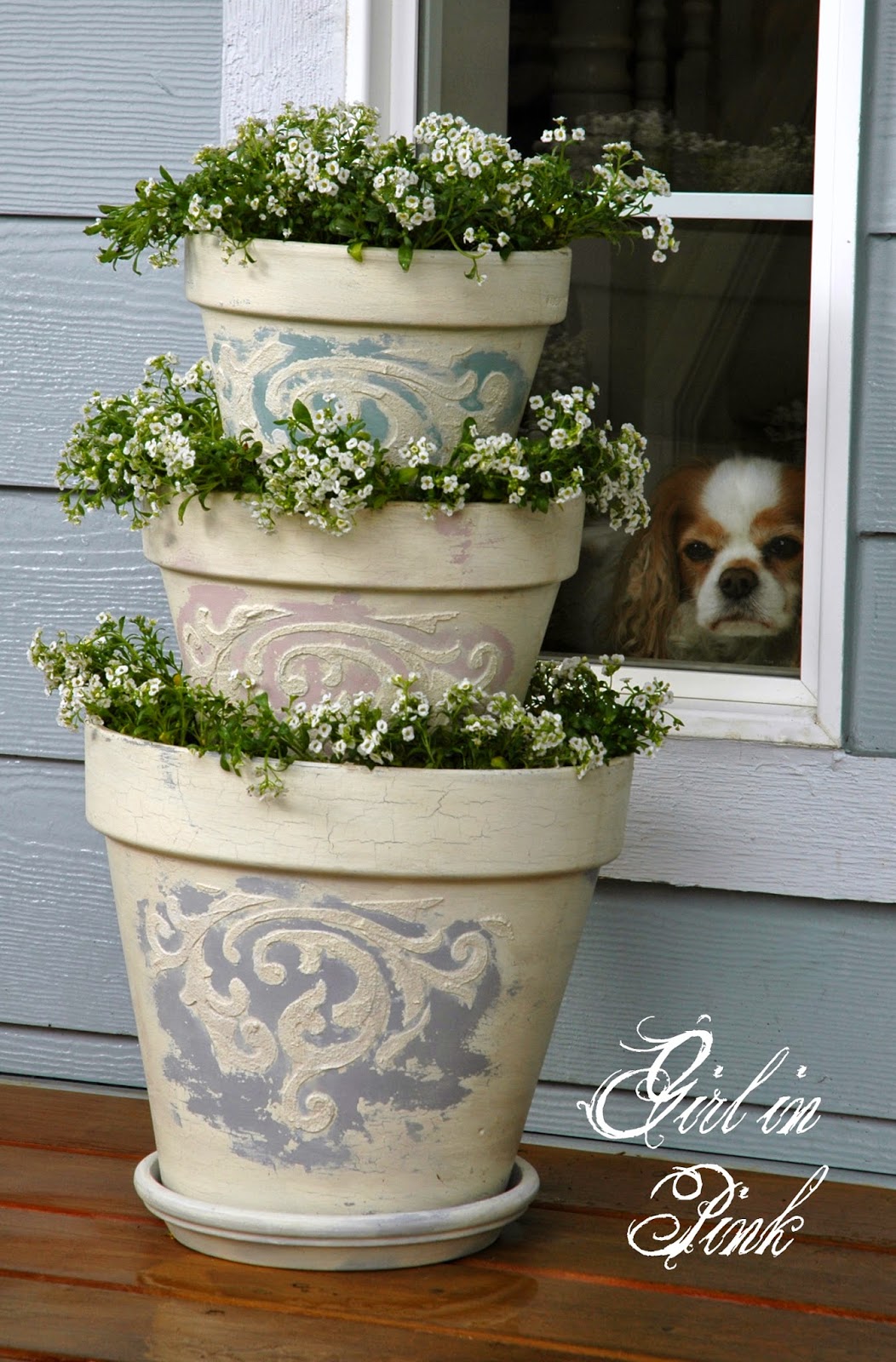 Girl in Pink How to Create Beautiful Finishes on Flower Pots and Seal