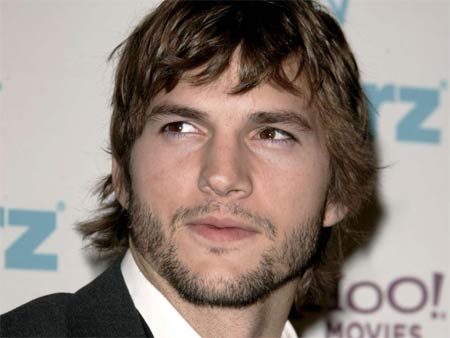 pictures ashton kutchers twin ashton kutcher twin photo. pictures ashton kutchers twin