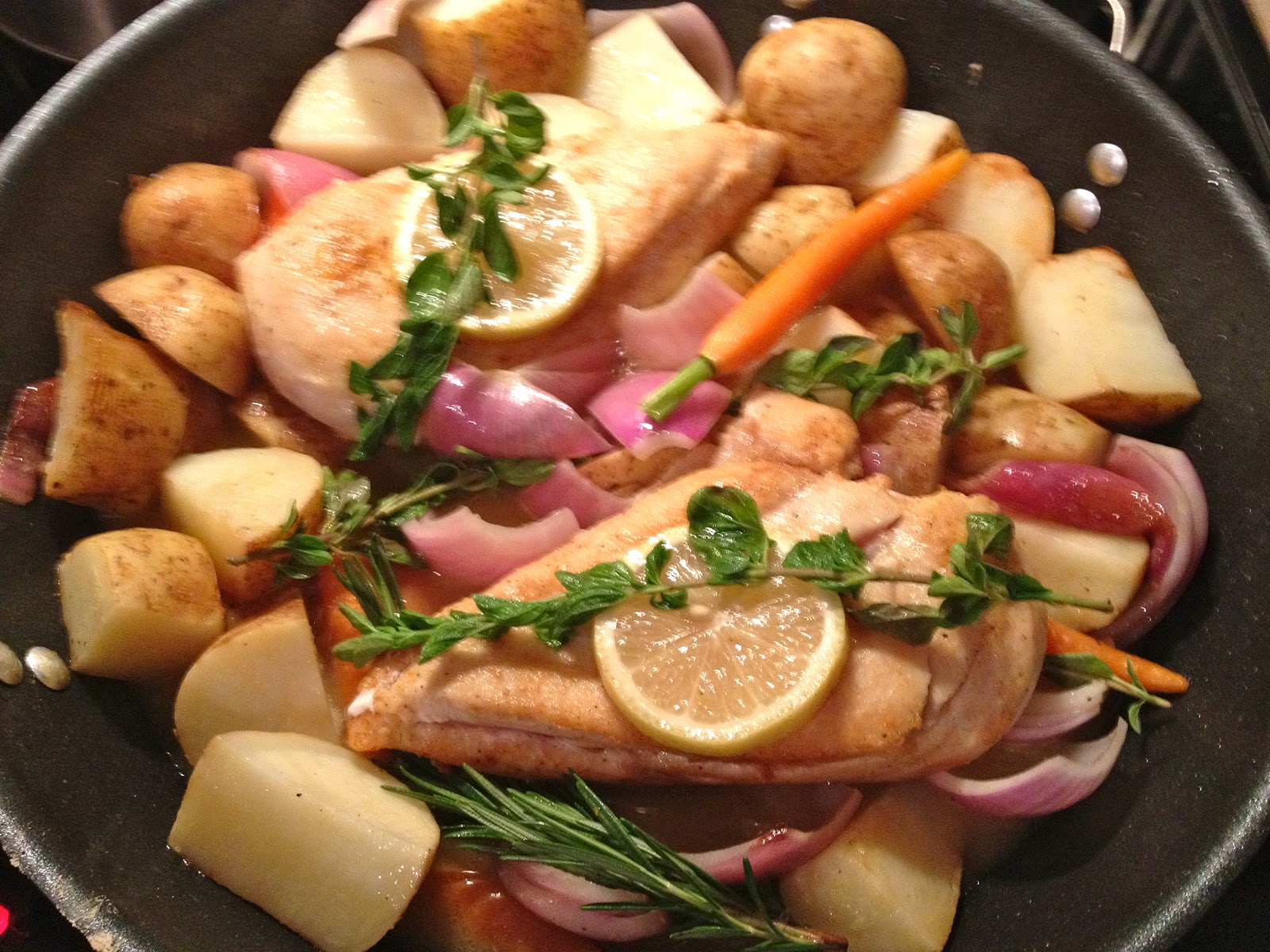it's what's cookin Pan Sauteed Chicken with Veggies and Herbs