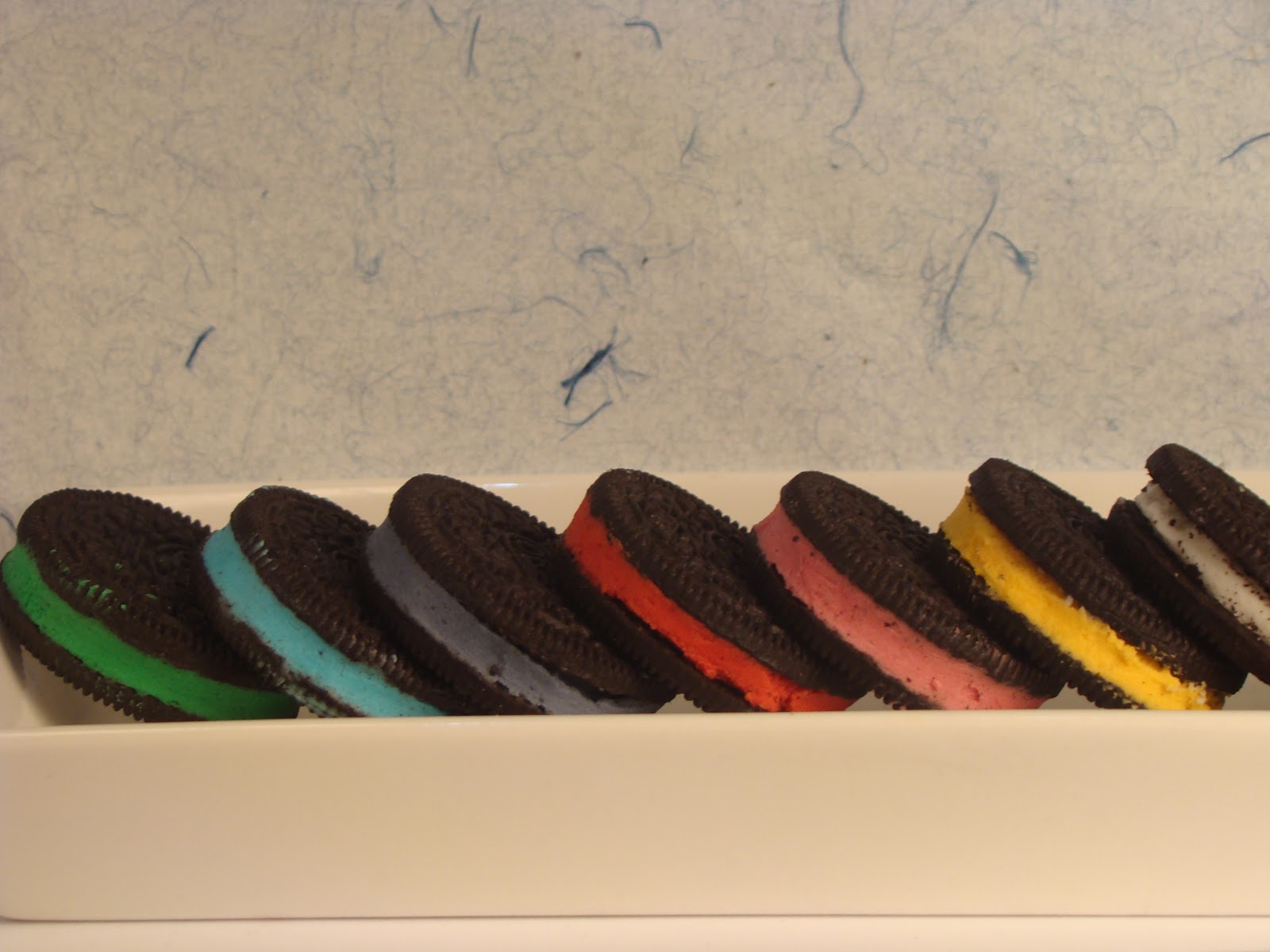 ELS NOSTRES MOMENTS: Galletas Oreo Arcoiris