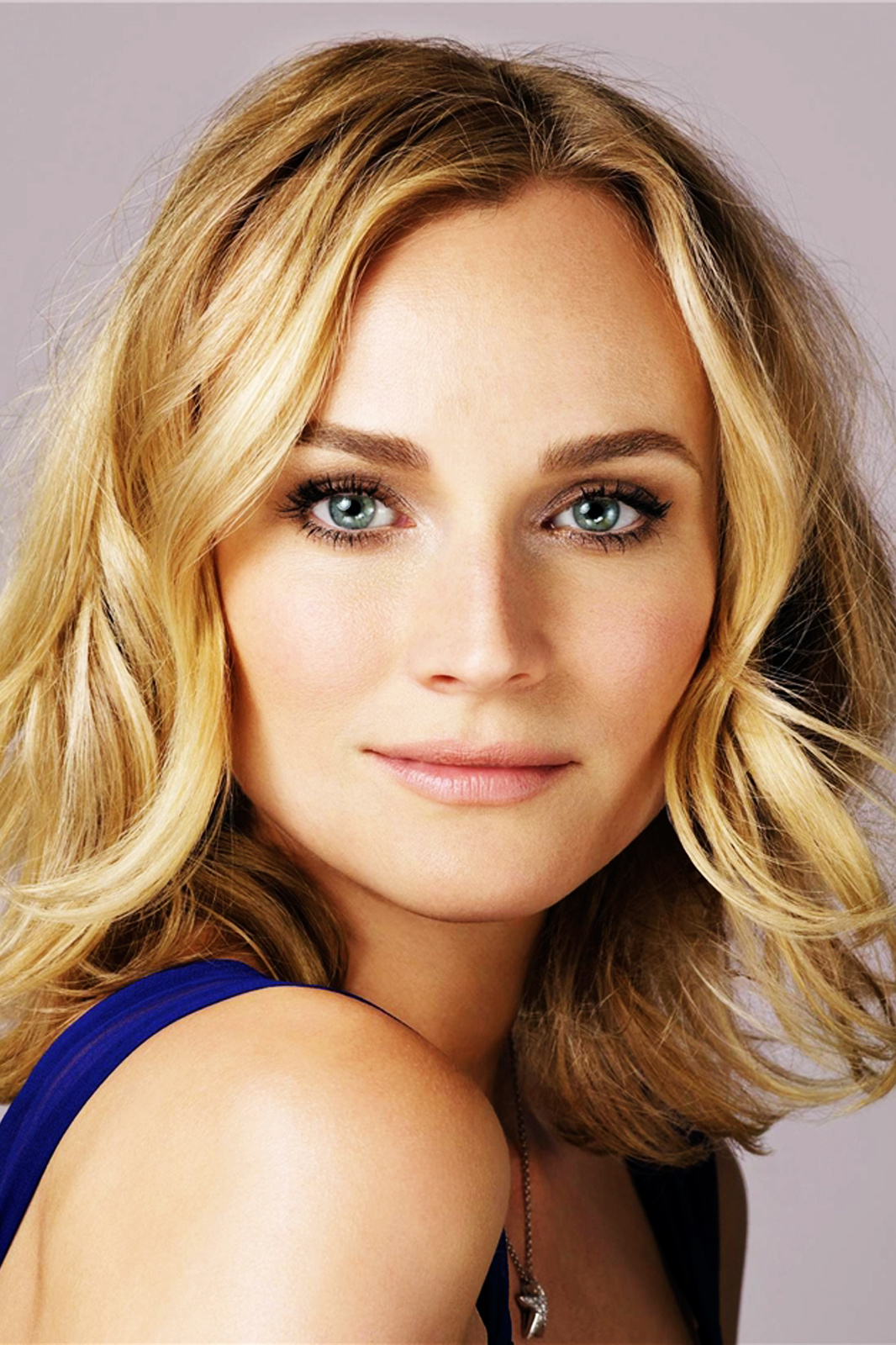 http://2.bp.blogspot.com/-HLDvl843tKo/UAbER_4AxtI/AAAAAAAAB9Y/PxDcRbhMekA/s1600/Diane-Kruger-Biography-3.jpg