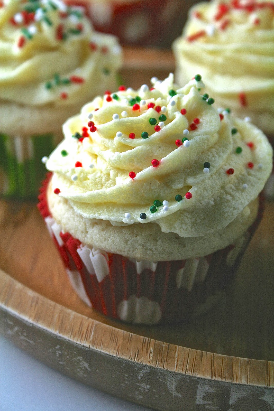 Oregon Transplant Vanilla Cupcakes with Whipped Eggnog Frosting