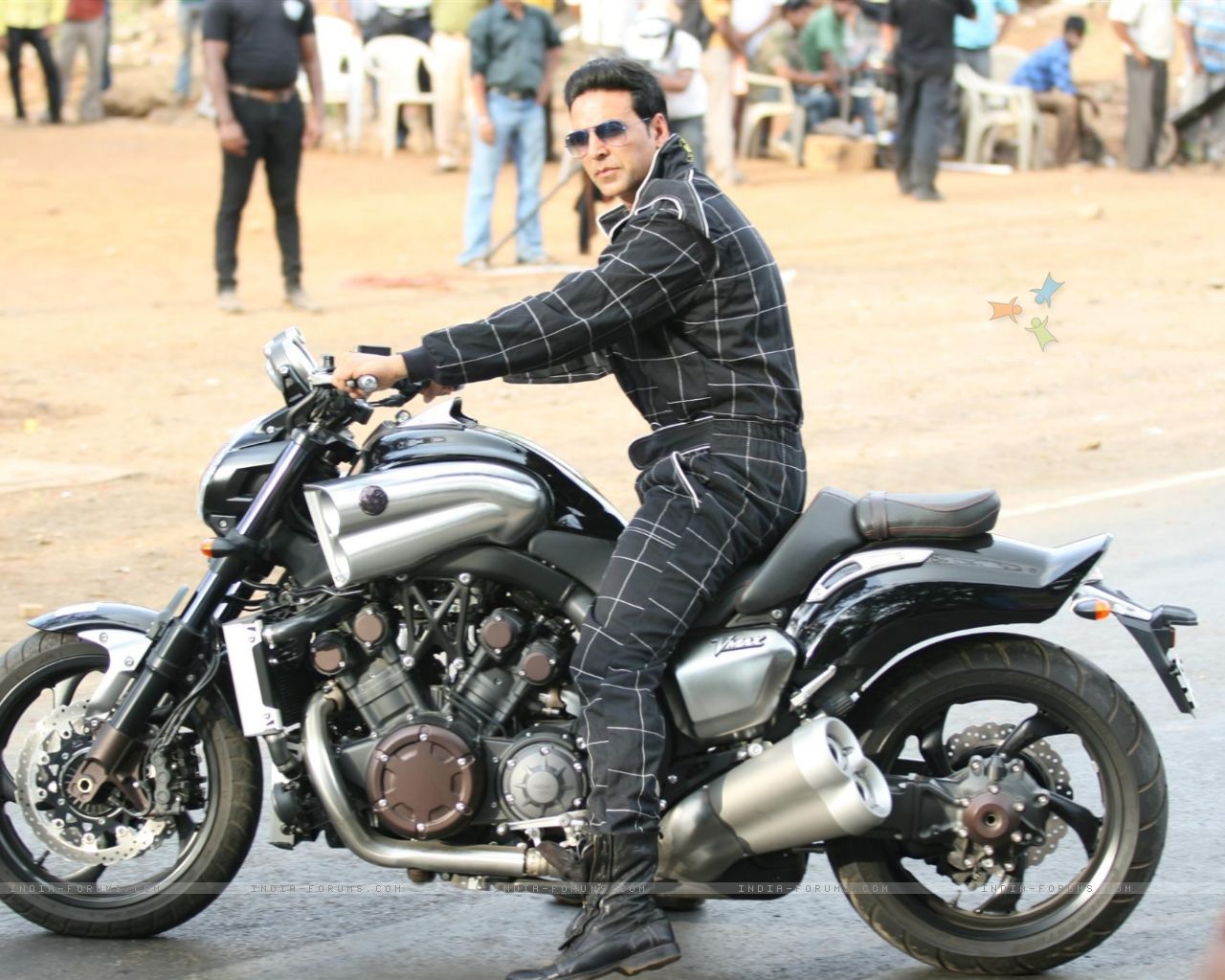 Akshay Kumar - Akshay Kumar Blog. Bollywood Actor Akshay Kumar: Khatron