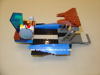 How to Start a Lego Club in your Area #Lego #legoclub by ASliceOfHomeschoolPie.com