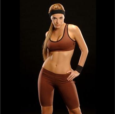 Relatos con famosas : Emilia Attias