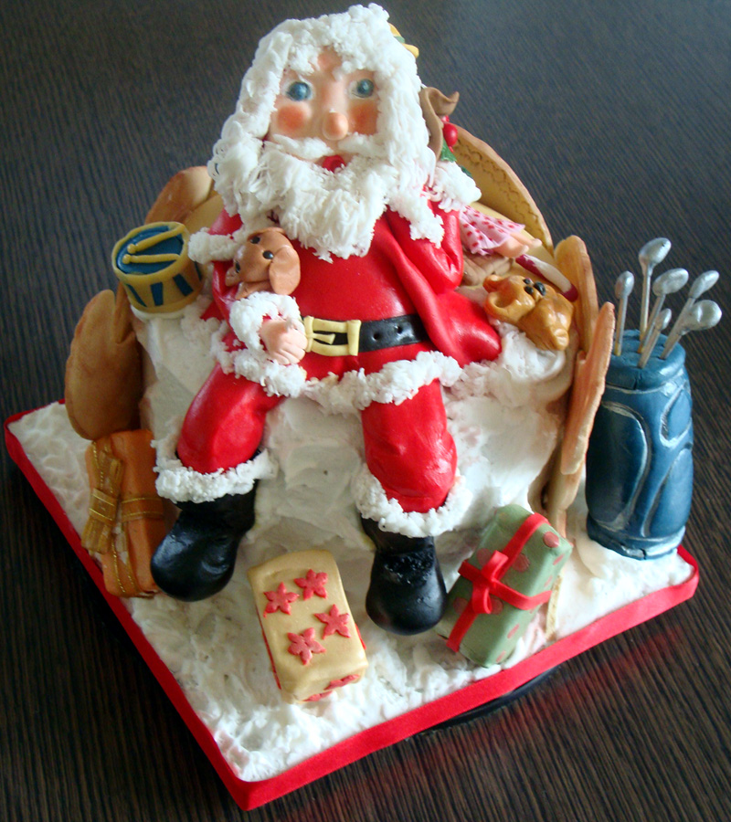 kitsch Christmas cake