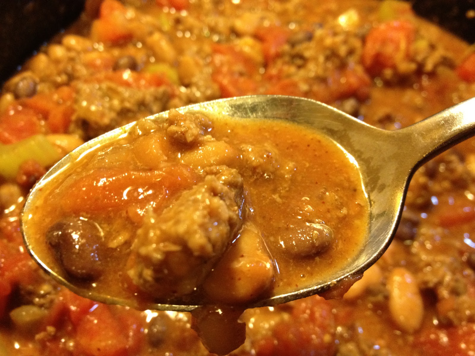 cast iron dutch oven chili recipes