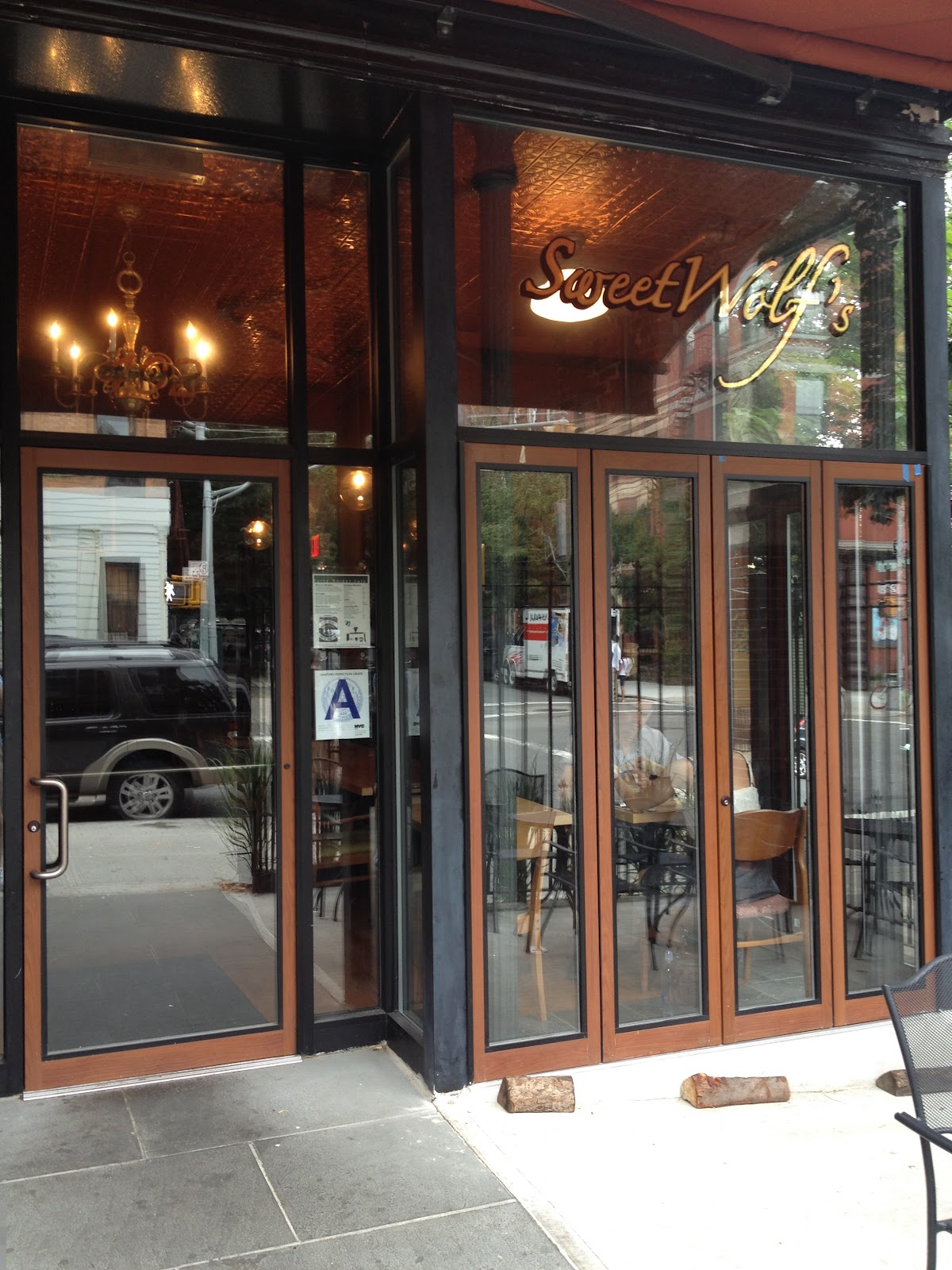 Burger Bedlam: A Search for the Best Burger in NYC - Best Burgers in