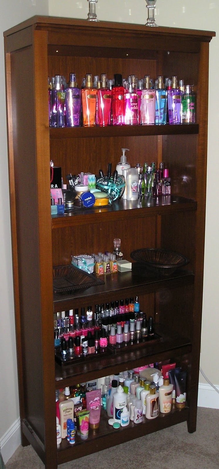 Glamorous Addiction Makeup Table, Storage, and Collection
